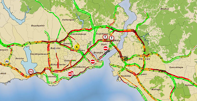 Beşiktaş'ta hangi yollar trafiğe kapalı? İstanbul trafiğinde son durum ne?