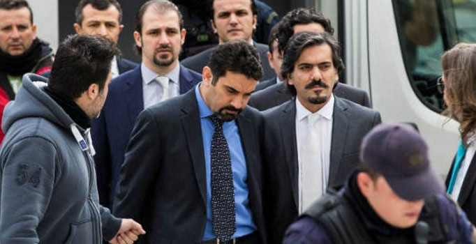 Son dakika! Yunanistan'dan bir skandal karar daha: 4 darbeci tahliye edildi