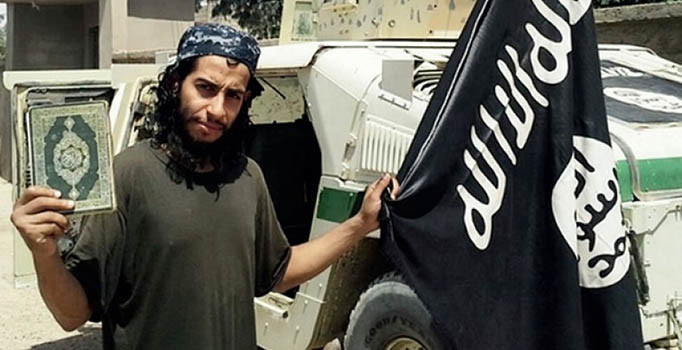 Paris'te ikinci saldırı hazırlığındaki IŞİD'İ Müslüman kadın engelledi