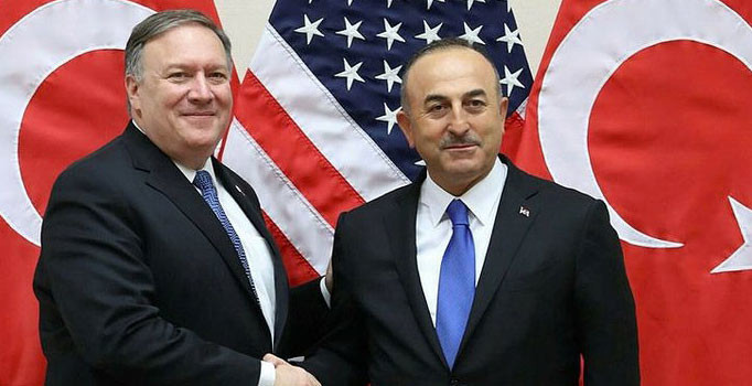 Çavşoğlu: Pompeo ile Menbiç yol haritasını görüştük