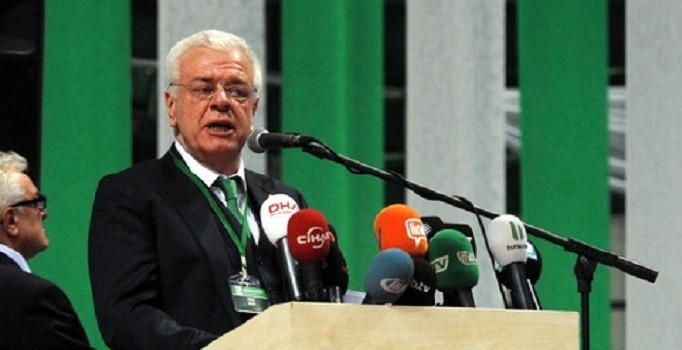 Ali Ay'dan Fikret Orman'a cevap: Kaleyi herhalde açacak halimiz yok