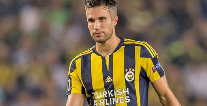 Robin van Persie Beşiktaş'tan sonra Galatasaray'a da gol atmak istiyor