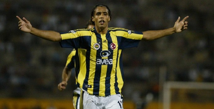 Pierre van Hooijdonk'tan Galatasaray-Fenerbahçe derbisi mesajı