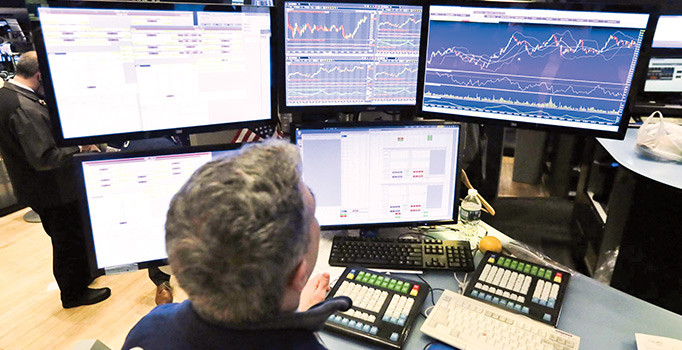 Yükselen enflasyon ve faiz borsayı vurdu