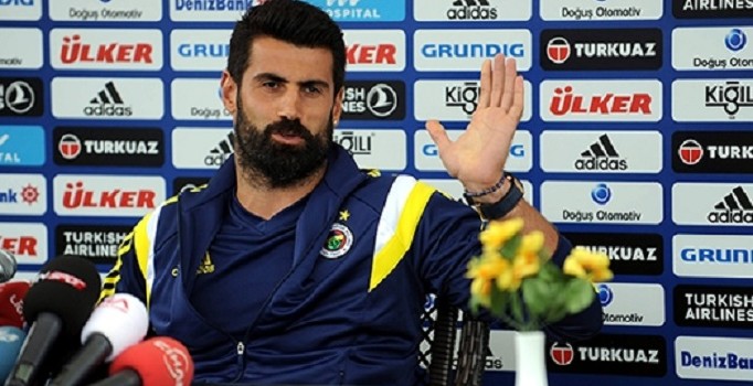Fenerbahçe kalecisi Volkan Demirel sezon sonunda şampiyon olacaklarını söyledi