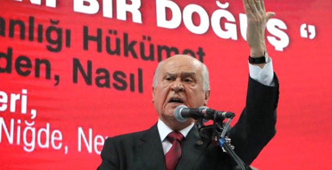 Bahçeli'den AK Partili adaylara fırça: MHP'yi dışlamaya gücünüz yetmez