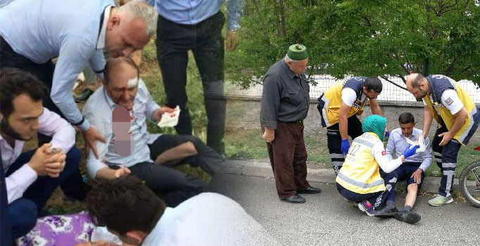 Elinde bıçakla çevredekilere saldırdı