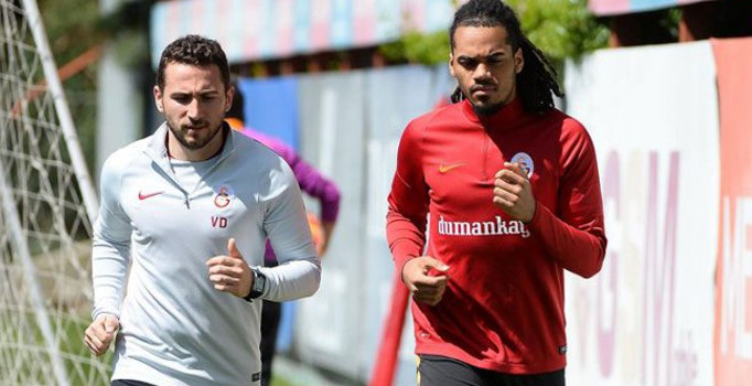 Galatasaray'da 4 futbolcu idmana çıkmadı