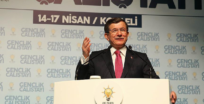 Davutoğlu: Kılıçdaroğlu dokunulmazlık tasarısına zorunlu destek verdi