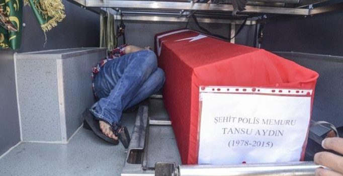 Herkesi ağlatan şehit polisin Vietnamlı eşine maaş bağlanamadı
