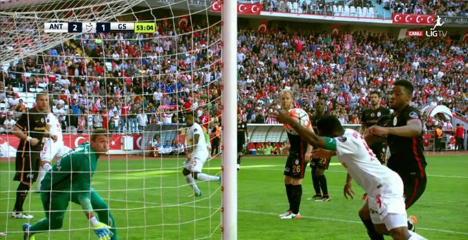 Eto'o'nun attığı gol Galatasaray'ı çıldırttı