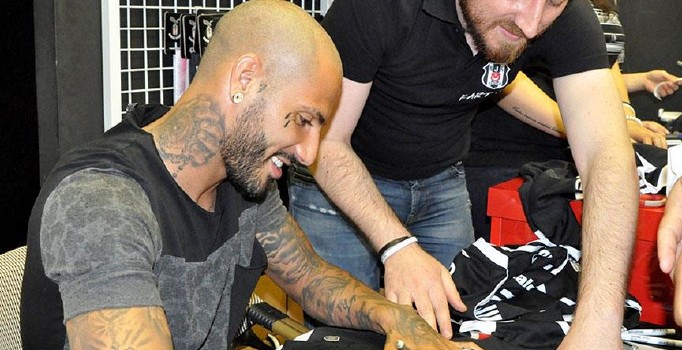 Ricardo Quaresma taraftarlarla buluştu