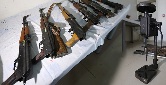 Yüksekova'da PKK'ya ait 'silah tamirhanesi' bulundu