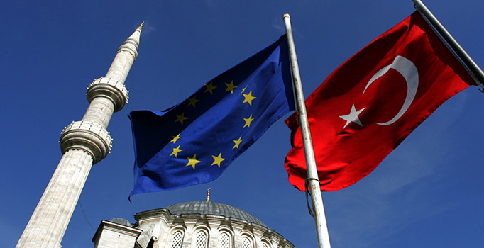 AB'den Türkiye'ye vize kısıtlaması