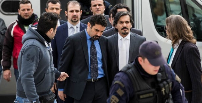 Son dakika! Yunanistan Başbakanı'ndan 8 darbeci ile ilgili açıklama