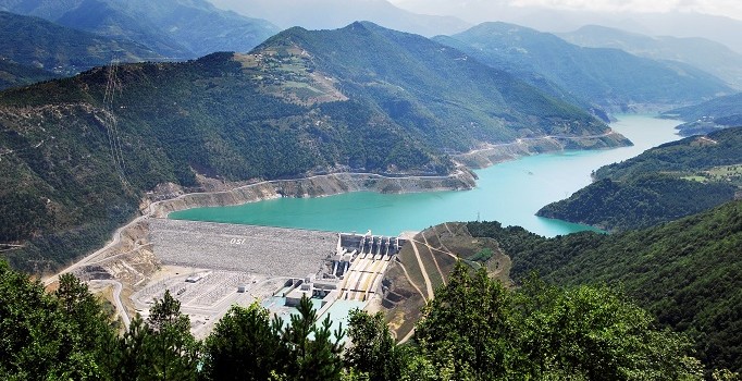 Türkiye'nin 3 büyük barajı enerji üretimini artırdı