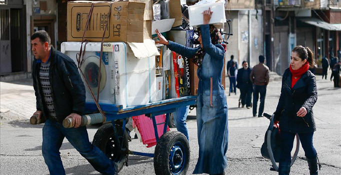 Yüksekova'dan 8 bin 420 aile göçtü