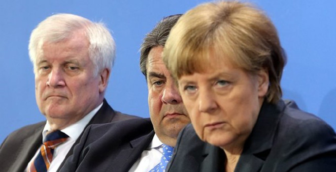 Mülteci sorunu Alman Hıristiyan Birlik partilerini birbirine düşürdü