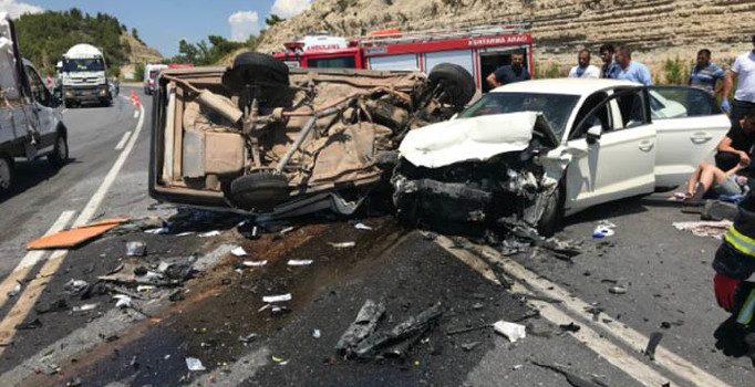 Bayramda ilk iki günün kaza bilançosu: 27 ölü, 106 yaralı