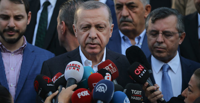 Erdoğan'dan idam açıklaması: Anayasa kararı gerekiyor