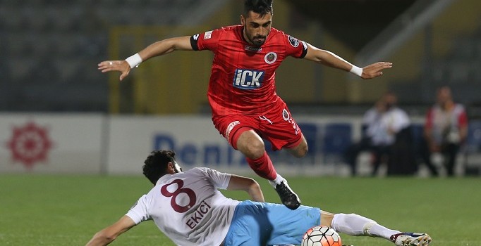 Haftanın kapanış maçında Trabzonspor Başkent'te Gençlerbirliği'ne 3-1 mağlup oldu