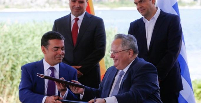 Üsküp ve Atina 27 yıllık krizi anlaşmayla bitirdi
