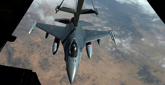 ABD Esed güçlerini hedef aldı:  38 ölü