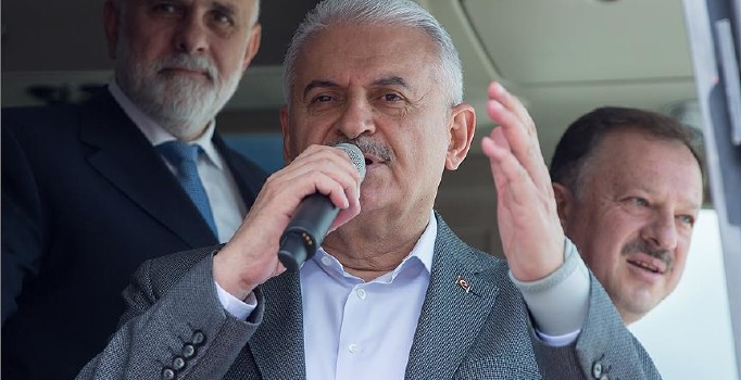 Başbakan Yıldırım'dan Kandil mesajı: Ahdettik, başlarına yıkacağız