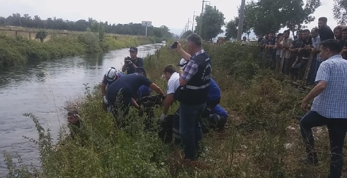 Kayıp gencin cesedi sulama kanalında bulundu
