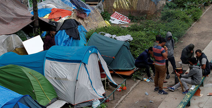 Macron'dan AB ülkelerine 'yaptırım' çağrısı