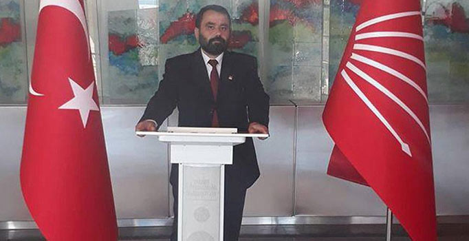 CHP Beyağaç İlçe Başkanlığı'nda 10 istifa