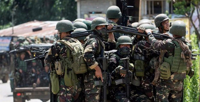 Askerler yanlışlıkla polise pusu kurdu: 6 ölü, 9 yaralı