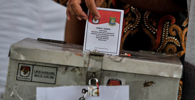 Endonezya'da 152 milyondan fazla seçmen sandık başında