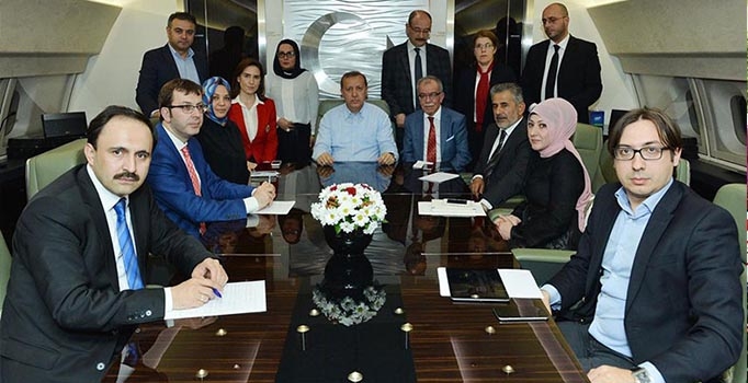 Erdoğan: Davutoğlu Pensilvanya'ya iznimle gitti