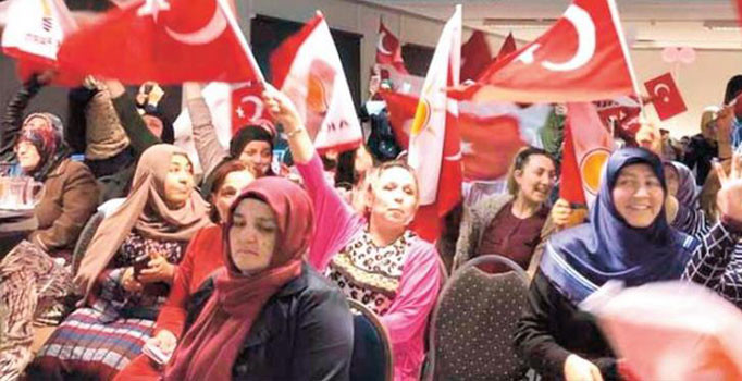 Hollanda seçim kutlamalarını yasaklıyor