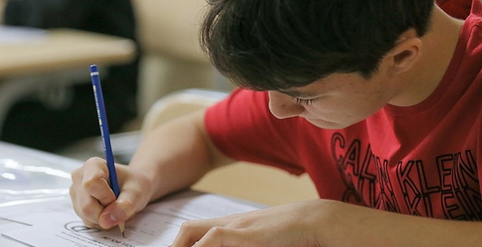 Samsunlu öğrencilere "LGS Danışmanlık Merkezi" desteği