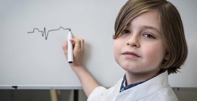 Belçika'da 8 yaşındaki çocuk üniversiteye başlayacak