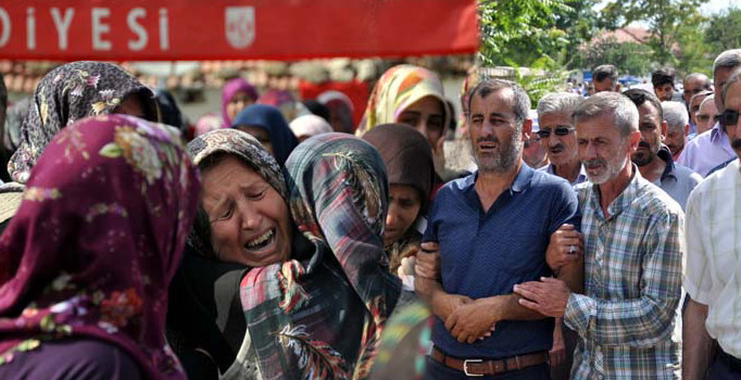 Minik Eylül son yolculuğuna uğurlandı