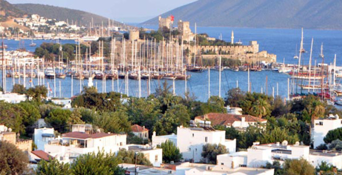 3 günlük tatil yoğunluğu: Otellerin yüzde 100'ü doldu