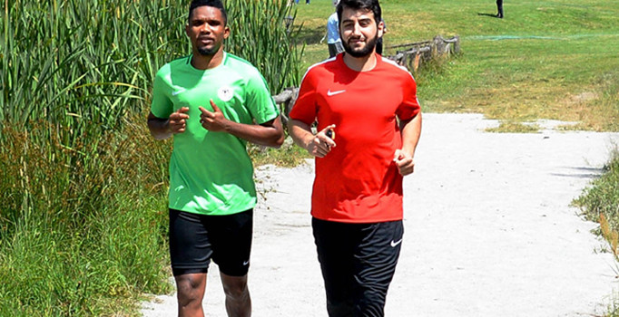 Konyaspor'da Eto kampa katıldı