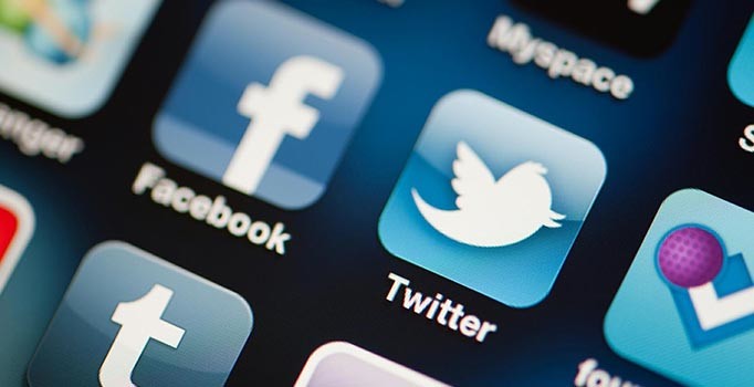 15 Temmuz gecesi paylaşım yapan akademisyen hakim karşısında