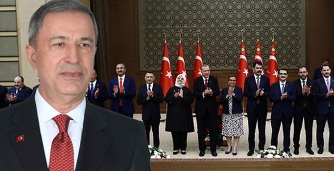 Milli Savunma Bakanı Orgeneral Hulusi Akar oldu