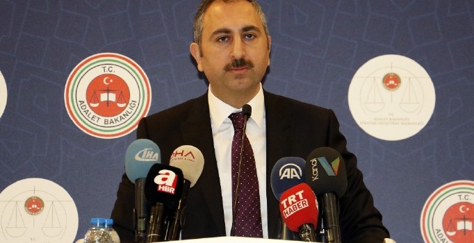 Adalet Bakanı Abdulhamit Gül oldu