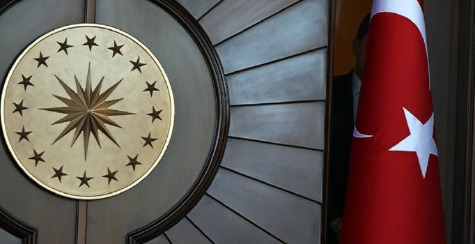 İki bakana daha yardımcı atandı