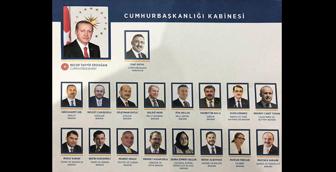 Yeni kabinenin yaş ortalaması 49
