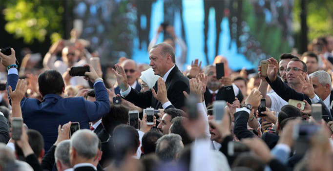 Arap basını yemin törenini böyle gördü: 'Yeni Türkiye'nin müjdecisi'