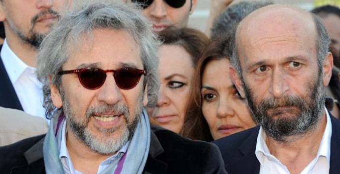Can Dündar ve Erdem Gül'ün yargılandığı davada savcının "birleştirme' talebi reddedildi