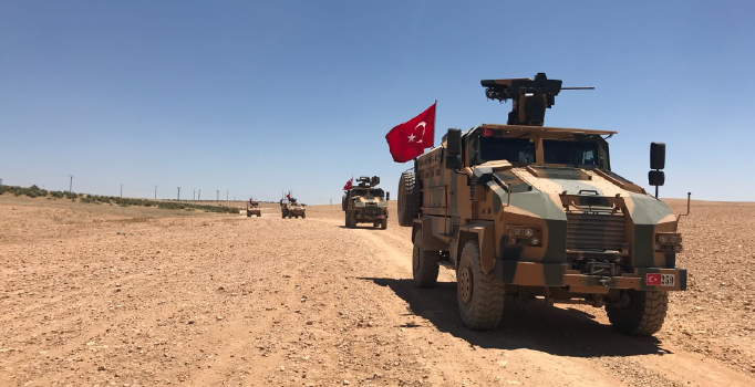 TSK'dan Münbiç'te 22'inci devriye