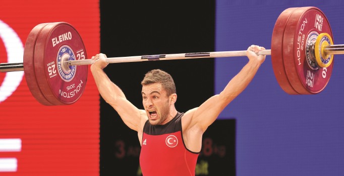 Şırnaklı Avrupa şampiyonu Hurşit Atak: Şampiyonluğumu şehitlere armağan ediyorum