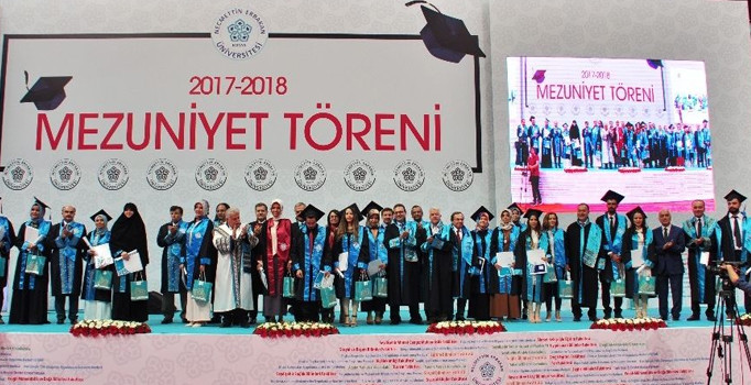 NEÜ 2017-2018 Mezuniyet Töreni gerçekleşti